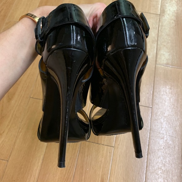 REPORT SIGNATURE Stiletto Heels - Picture 5 of 9